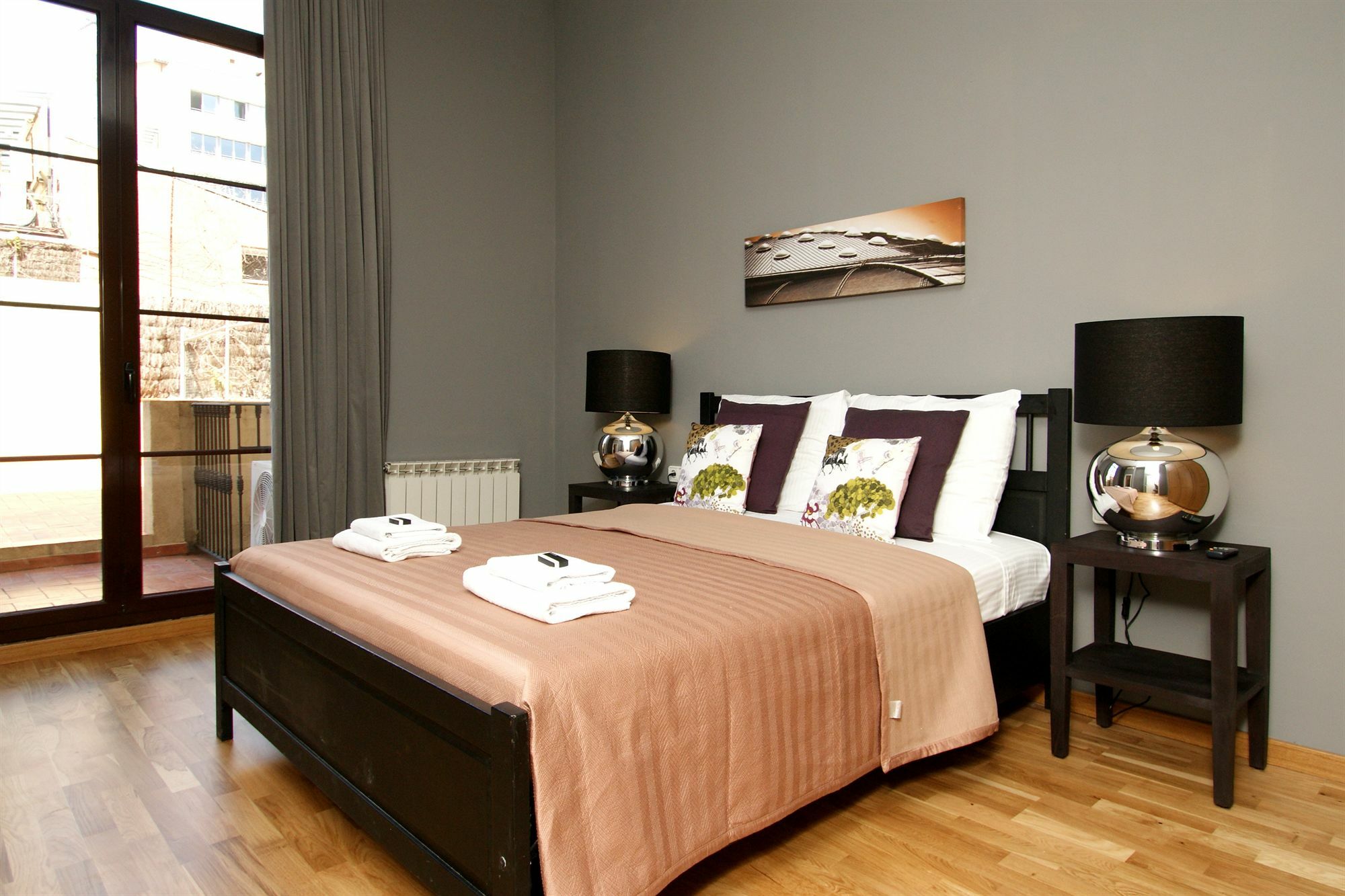 Short Stay Group Paseo De Gracia Serviced Apartments Barcelona Exteriör bild